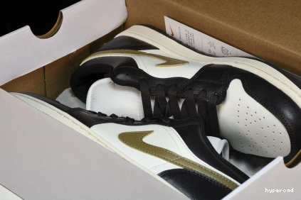 Hyperoad Low Jordan 1 0716